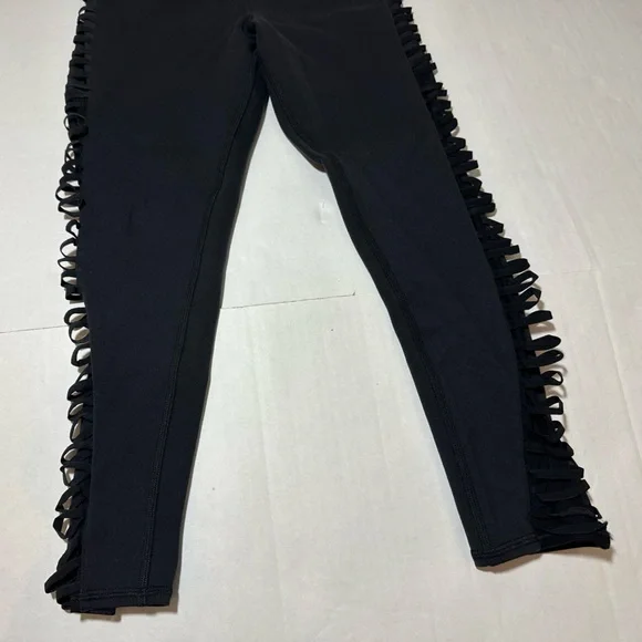 ALO Yoga Prism High-Rise Strappy Leggings - Picture 4 of 9